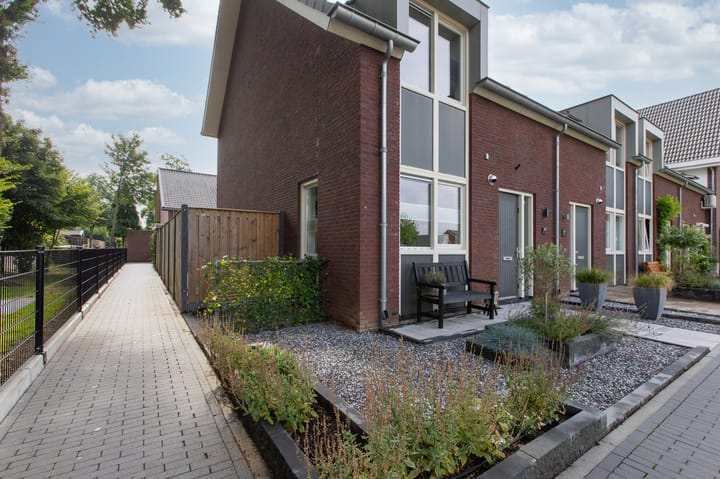 Foto 15 van Potstal 14