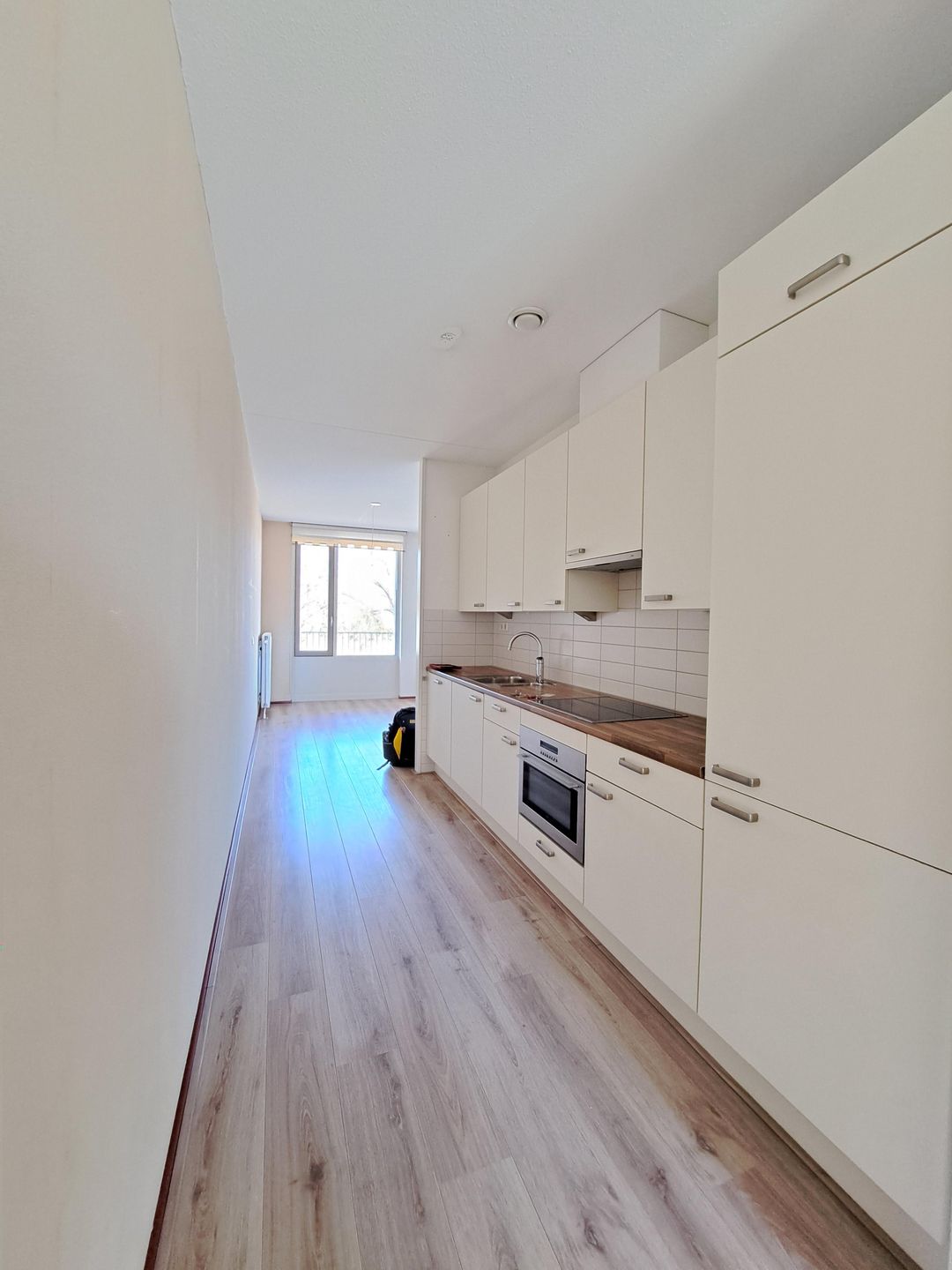 Foto 8 van Burgemeester Van Leeuwenlaan 114-G