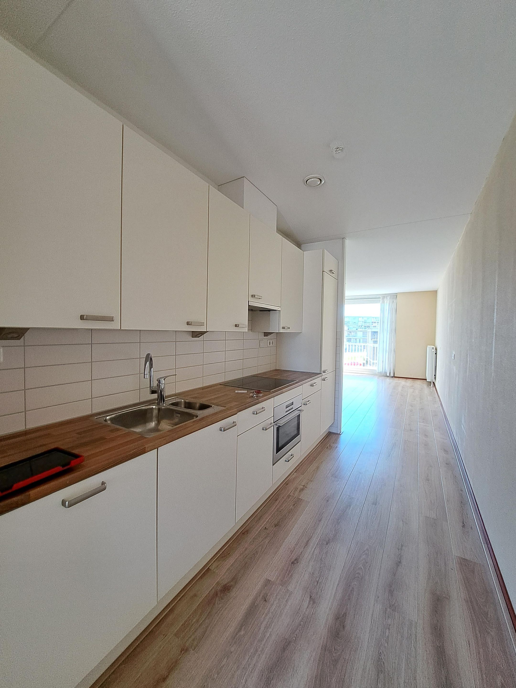 Foto 9 van Burgemeester Van Leeuwenlaan 114-G