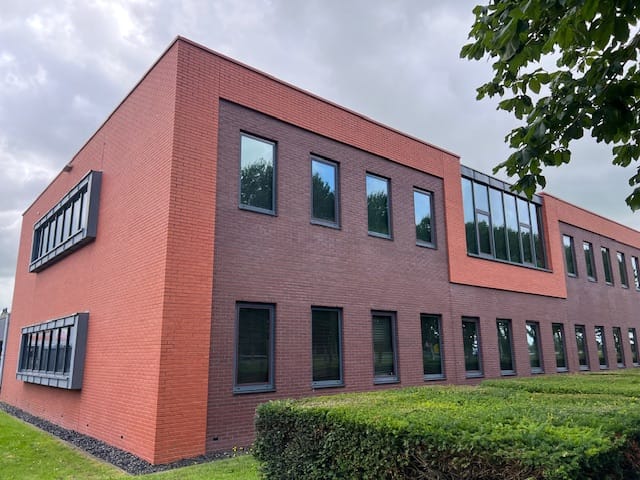 View photo 2 of Lorentzstraat 23