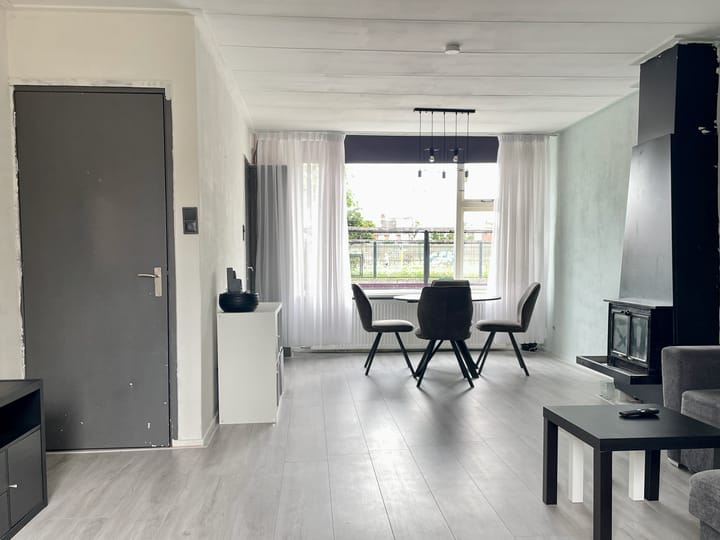 Foto 2 van Ambtstraat 63