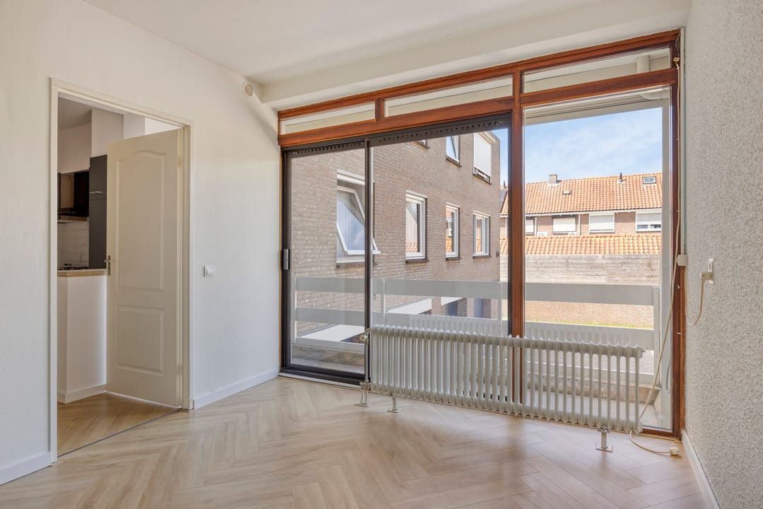 Photo 17 of Kardinaal de Jongstraat 22-A