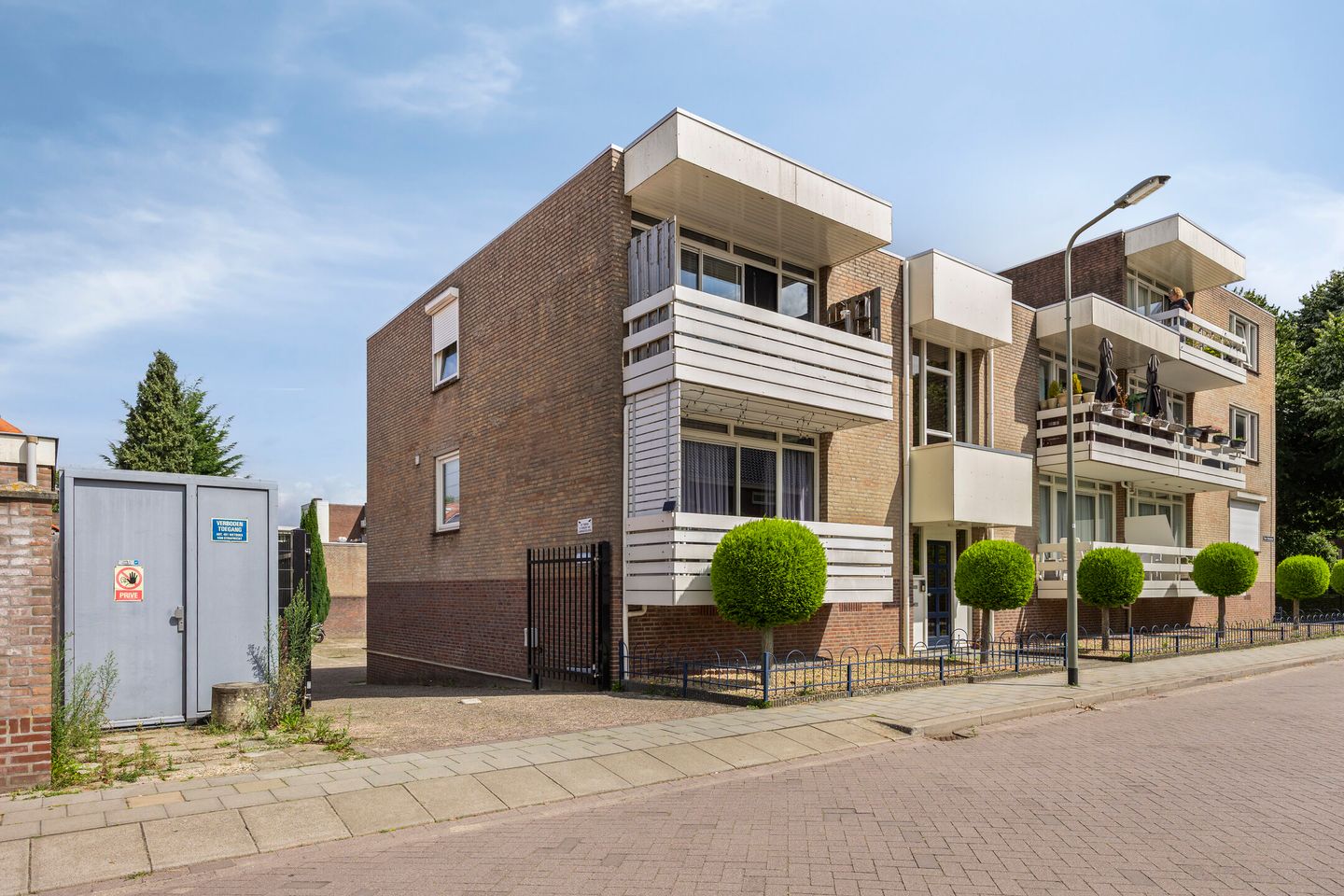 Photo 25 of Kardinaal de Jongstraat 22-A