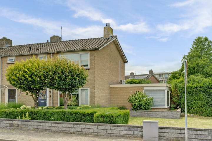 Foto 1 van Van Weselstraat 19