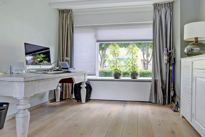 Foto 10 van Van Weselstraat 19