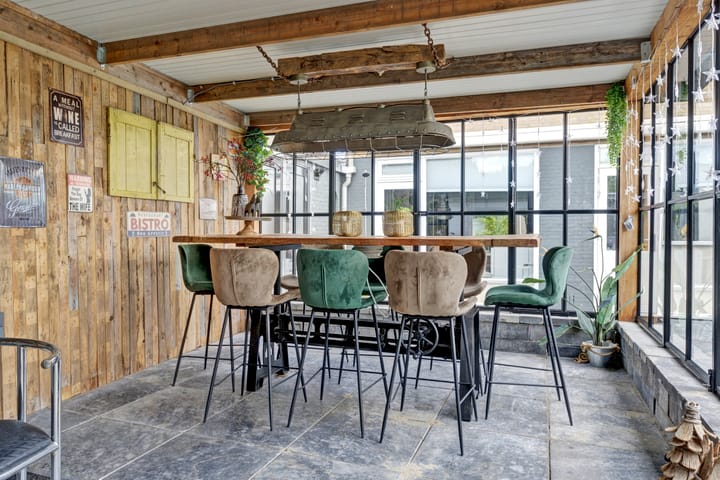 Foto 23 van Van Weselstraat 19