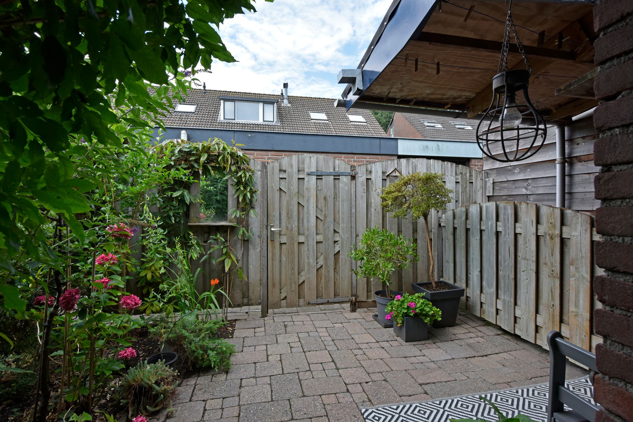 Foto 15 van Ambroziolaan 13