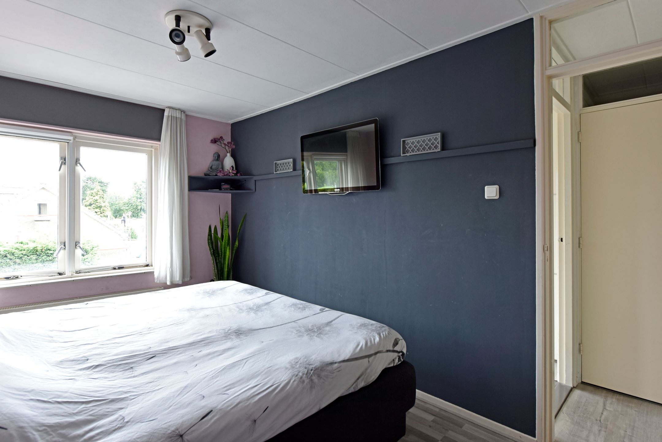 Foto 18 van Ambroziolaan 13