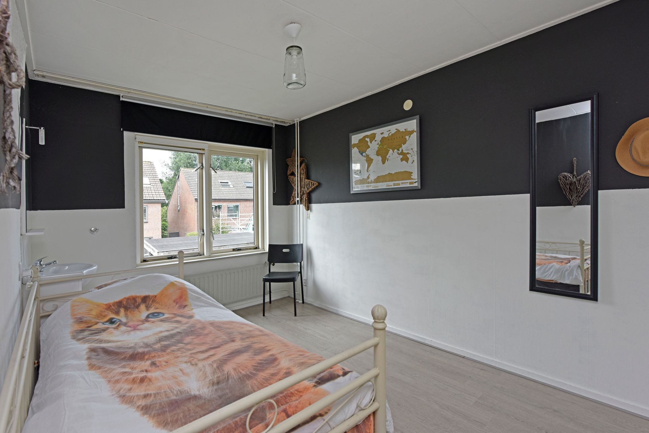 Foto 21 van Ambroziolaan 13