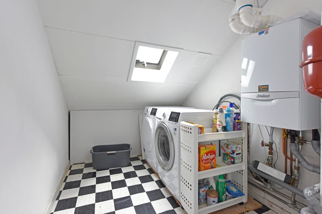 Foto 28 van Ambroziolaan 13