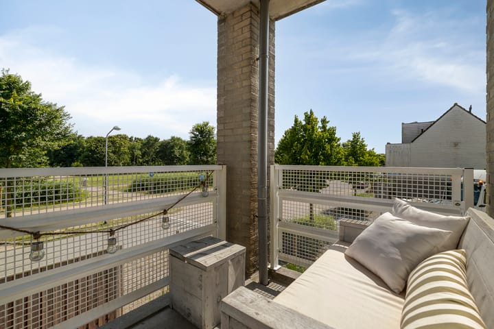 Foto 2 van J.T.P. Bijhouwerhof 67