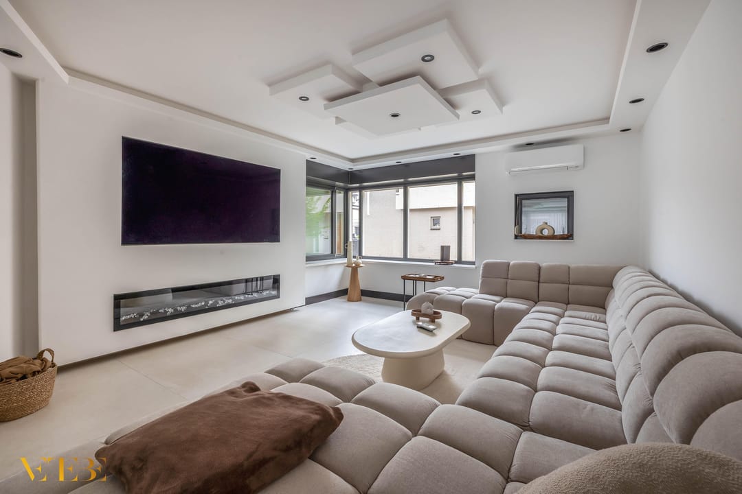 Photo 2 of Zwanebloem 22