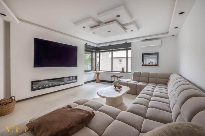 Foto 2 van Zwanebloem 22