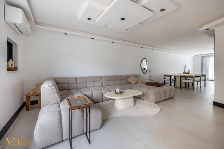 Foto 3 van Zwanebloem 22