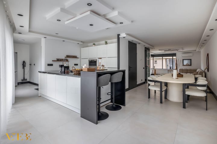 Foto 5 van Zwanebloem 22