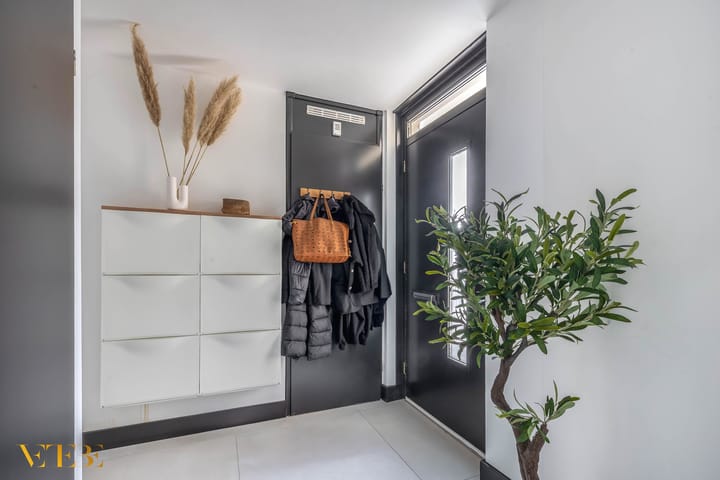 Foto 10 van Zwanebloem 22