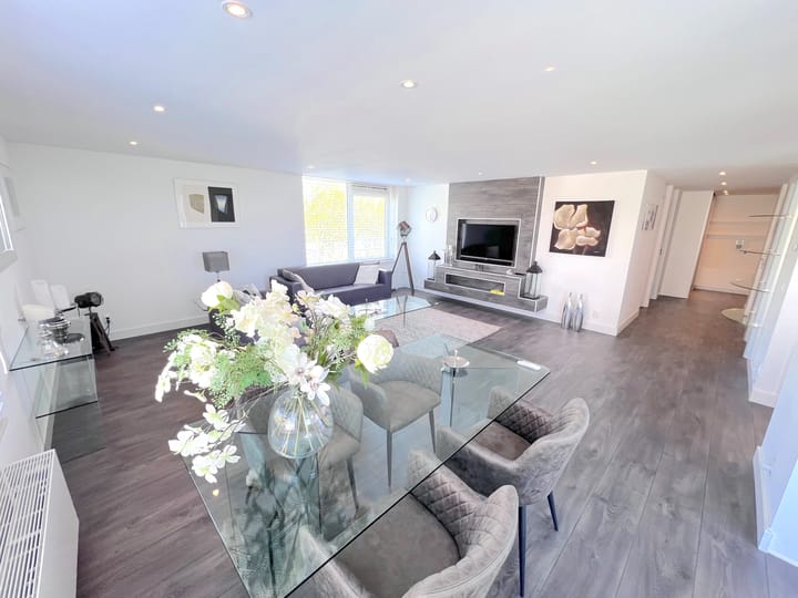 Foto 2 van Hermelijnvlinder 149