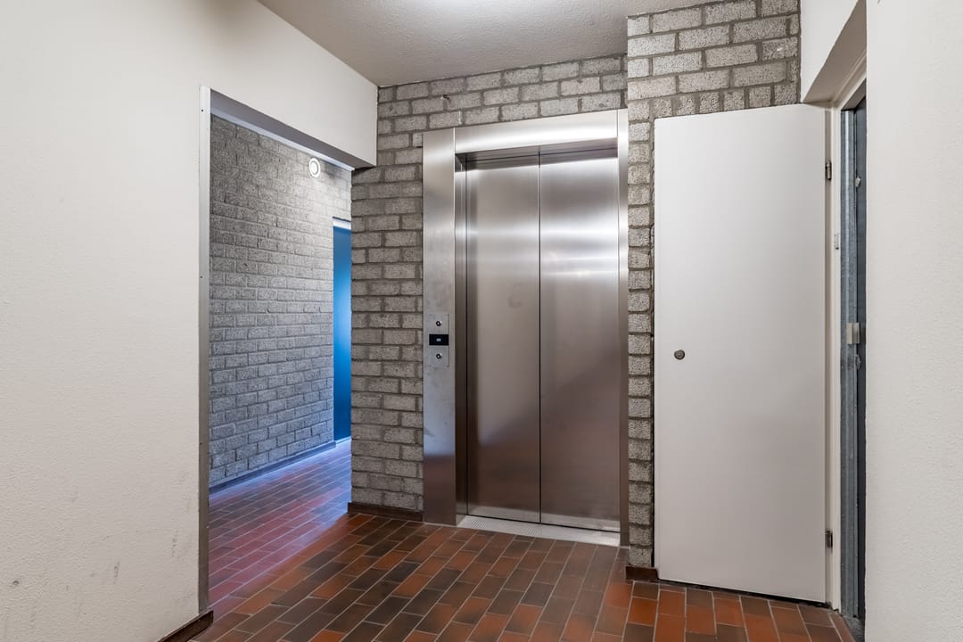 Photo 7 of Limburglaan 97