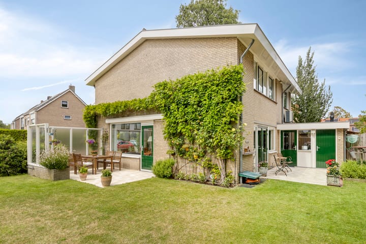 Foto 4 van Irenestraat 1