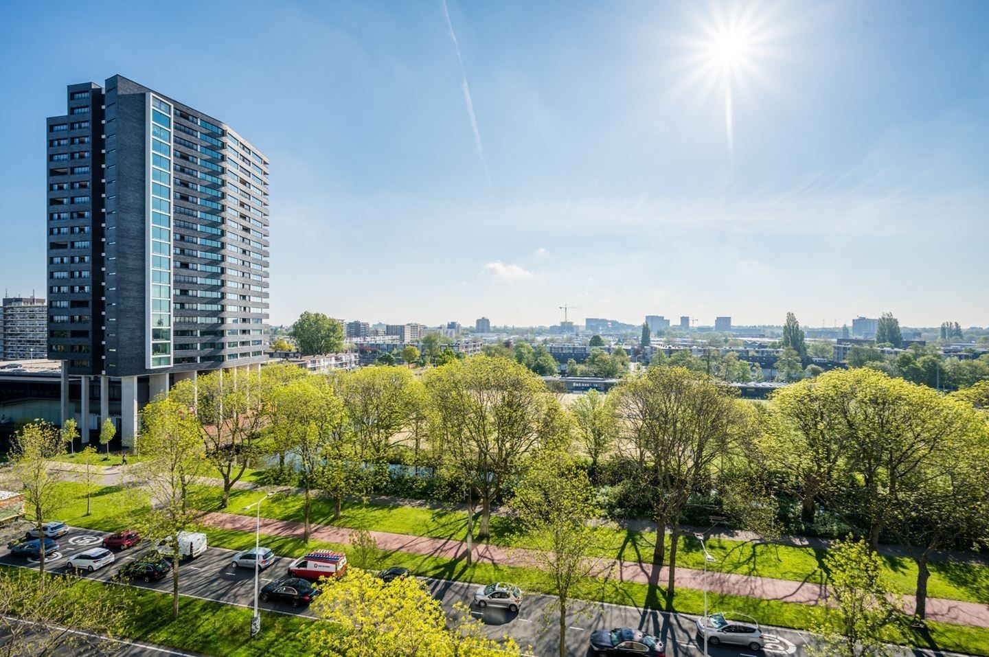 Foto 10 van Bachstraat 200-A