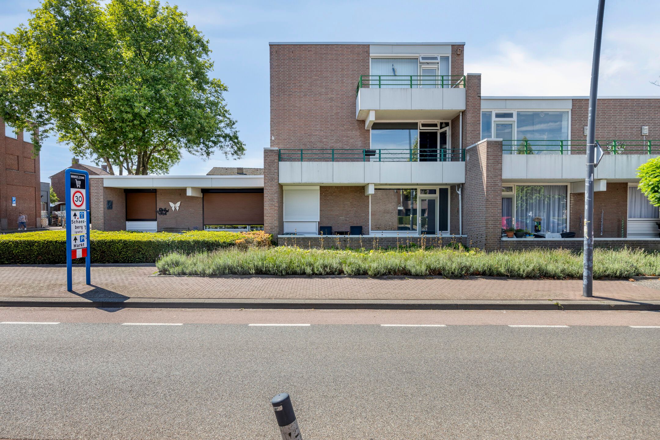 Hoofdstraat, 96, Landgraaf, 6372EK, Limburg, Nederland 96