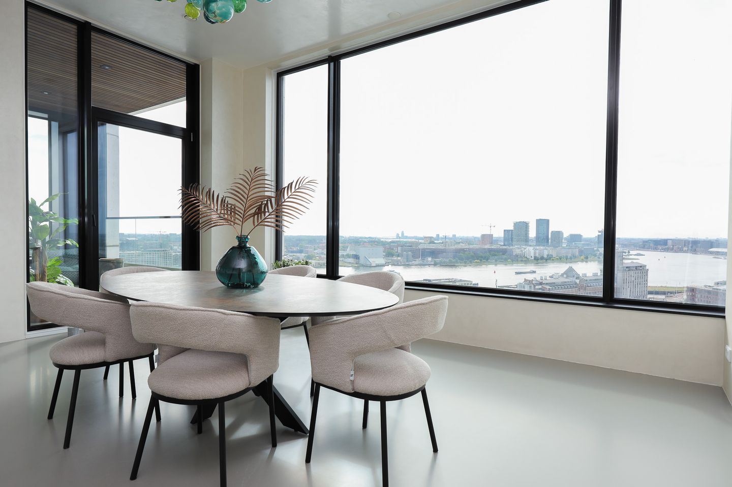 Foto 10 van Pontsteiger 104