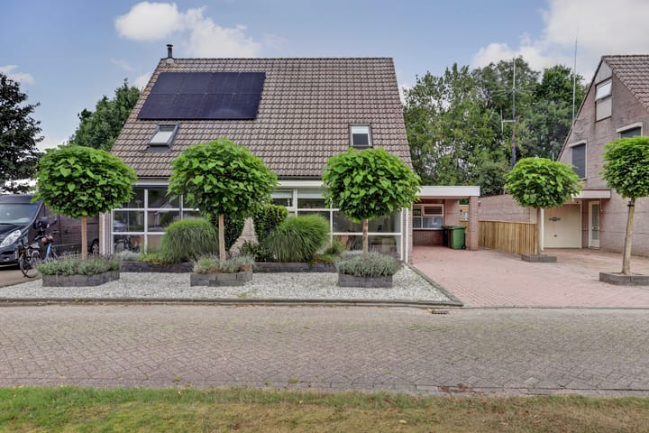 Foto 3 van van Aspermonthof 2