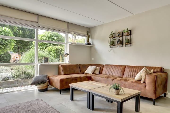 Foto 9 van van Aspermonthof 2