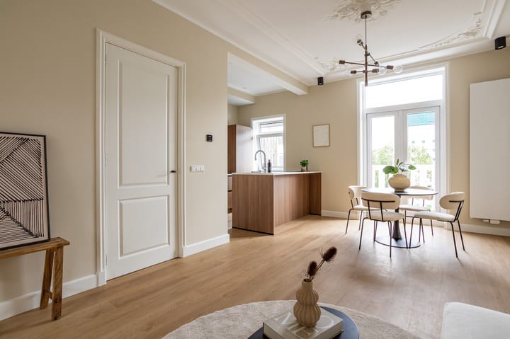 Foto 2 van Helmersstraat 83