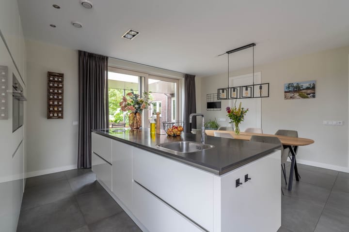 Foto 31 van Horstenweg 42