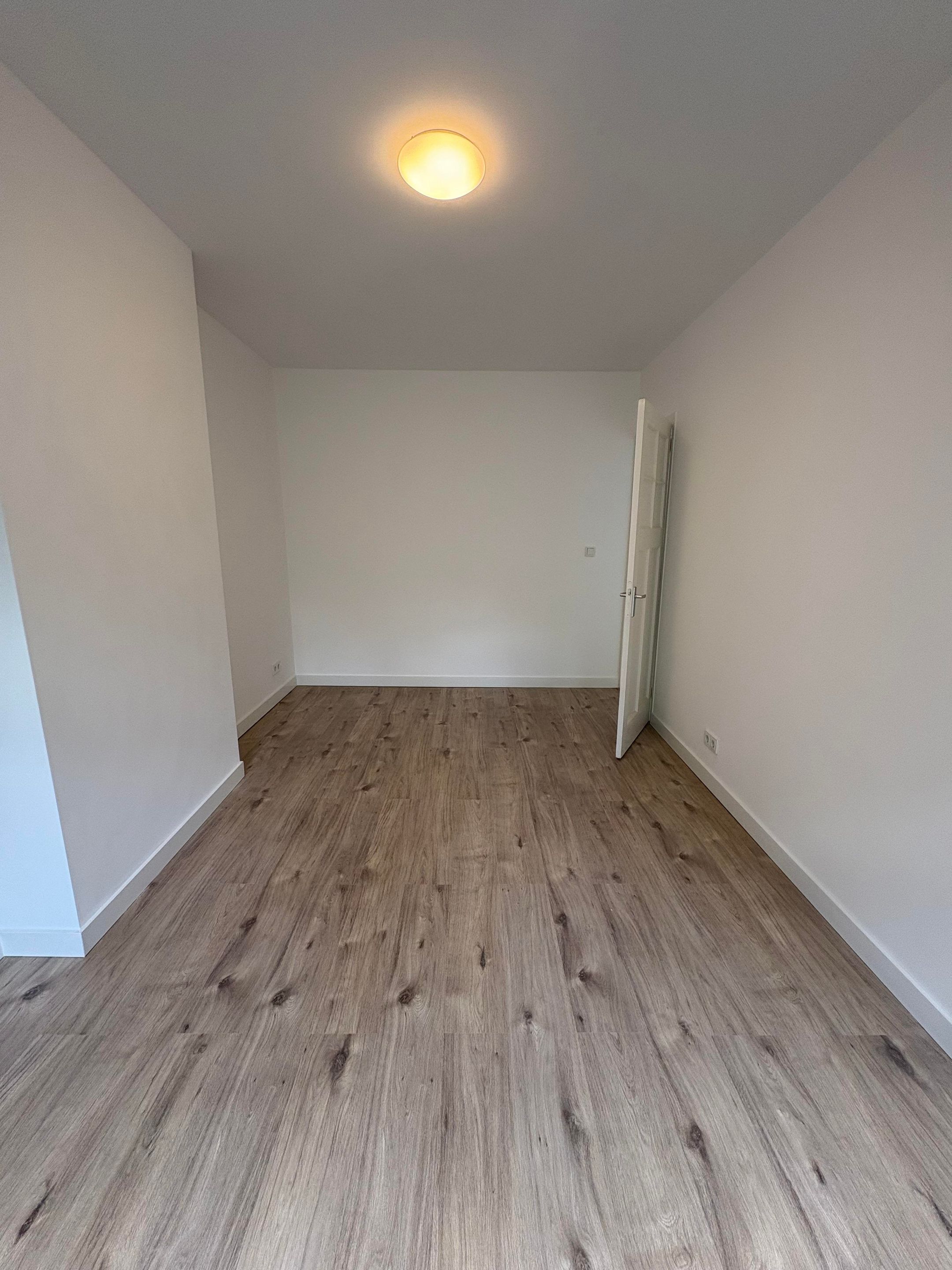 Foto 51 van Mijnsherenlaan 103-C