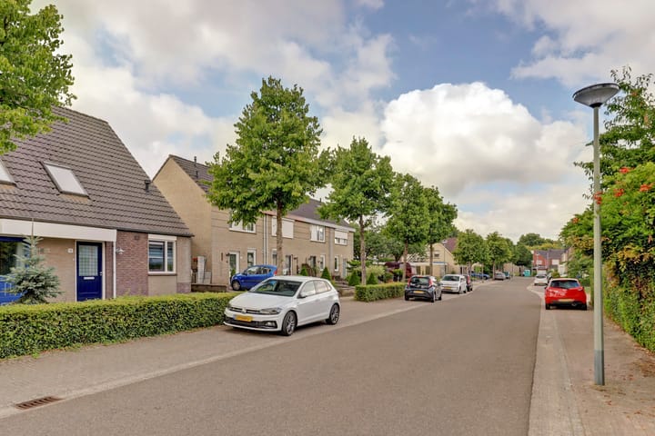 Foto 8 van Bartelsstraat 18