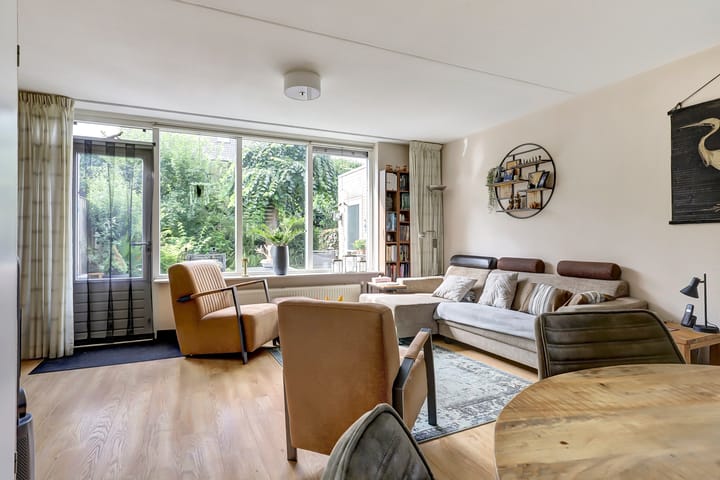 Foto 12 van Bartelsstraat 18