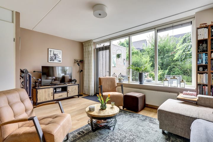 Foto 16 van Bartelsstraat 18