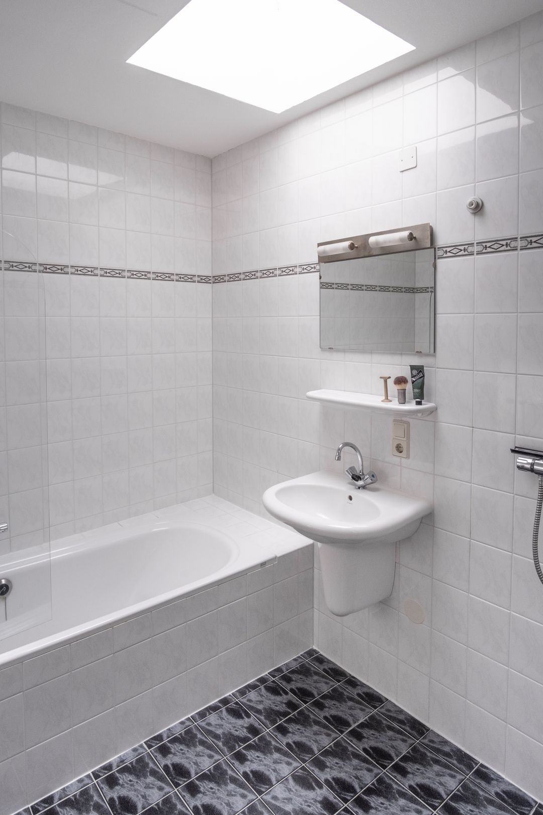 Photo 38 of Frederik Hendrikplein 19-D