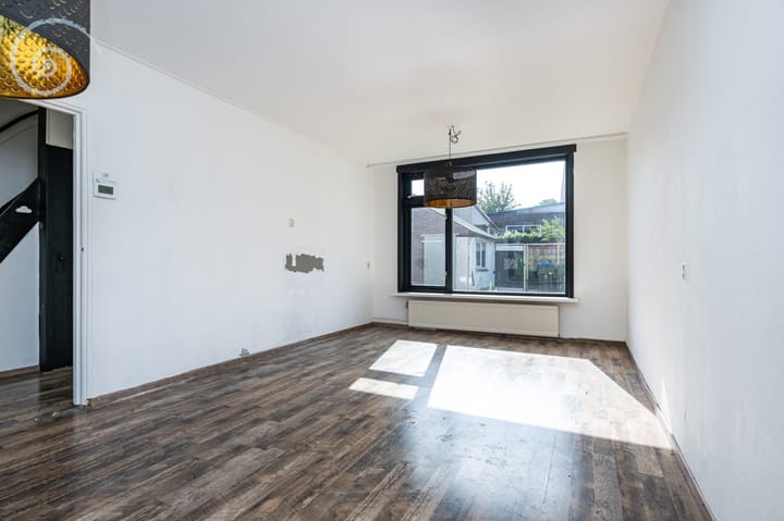 Foto 7 van Emmastraat 6