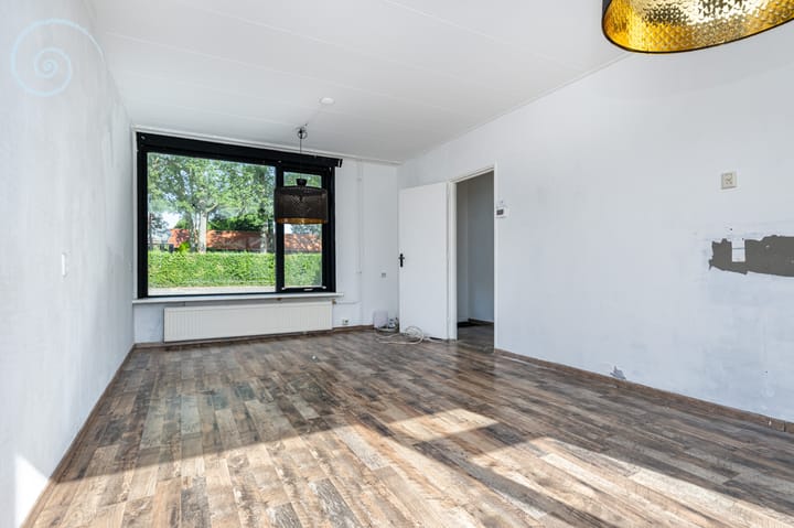 Foto 8 van Emmastraat 6