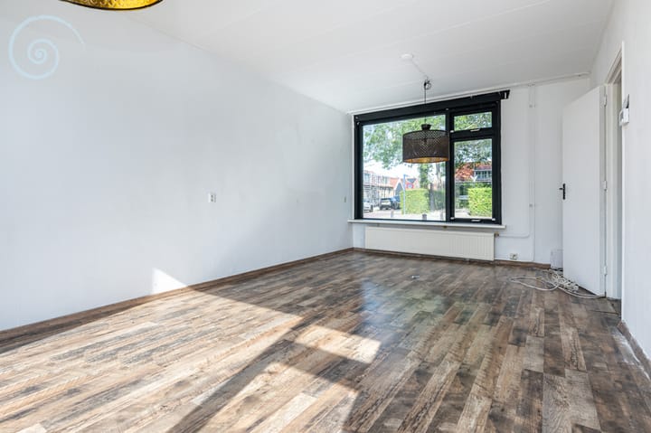 Foto 9 van Emmastraat 6