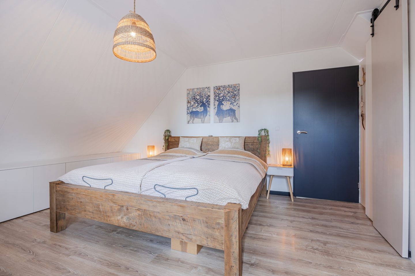 Foto 19 van Montanusstraat 10