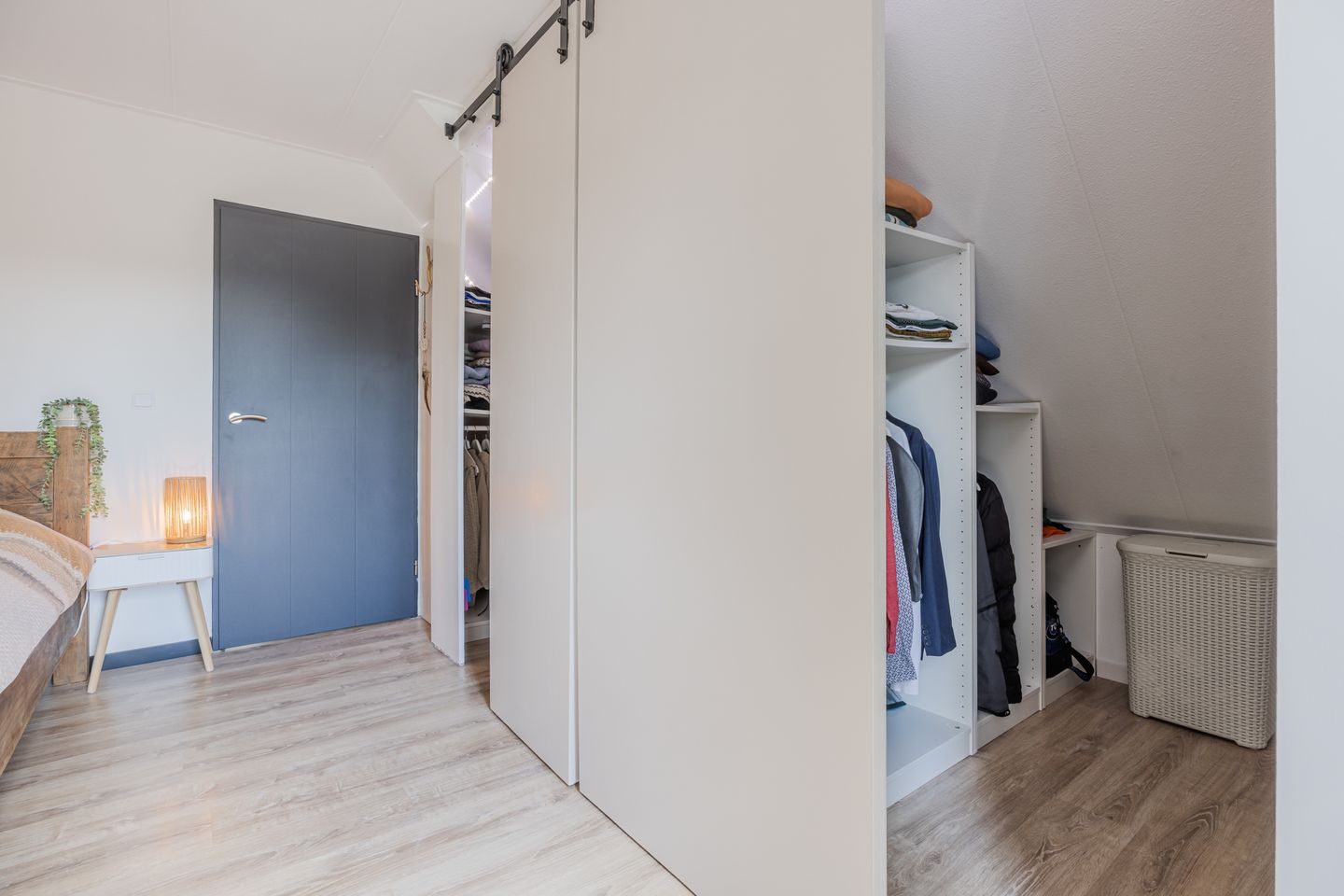 Foto 20 van Montanusstraat 10