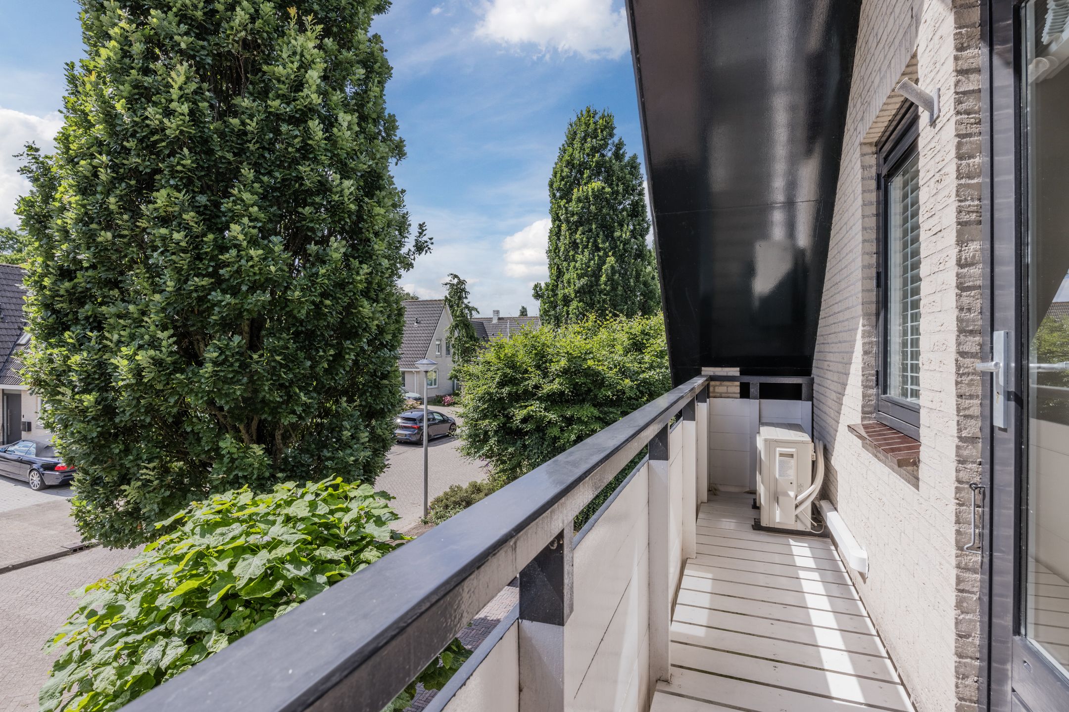 Foto 24 van Montanusstraat 10