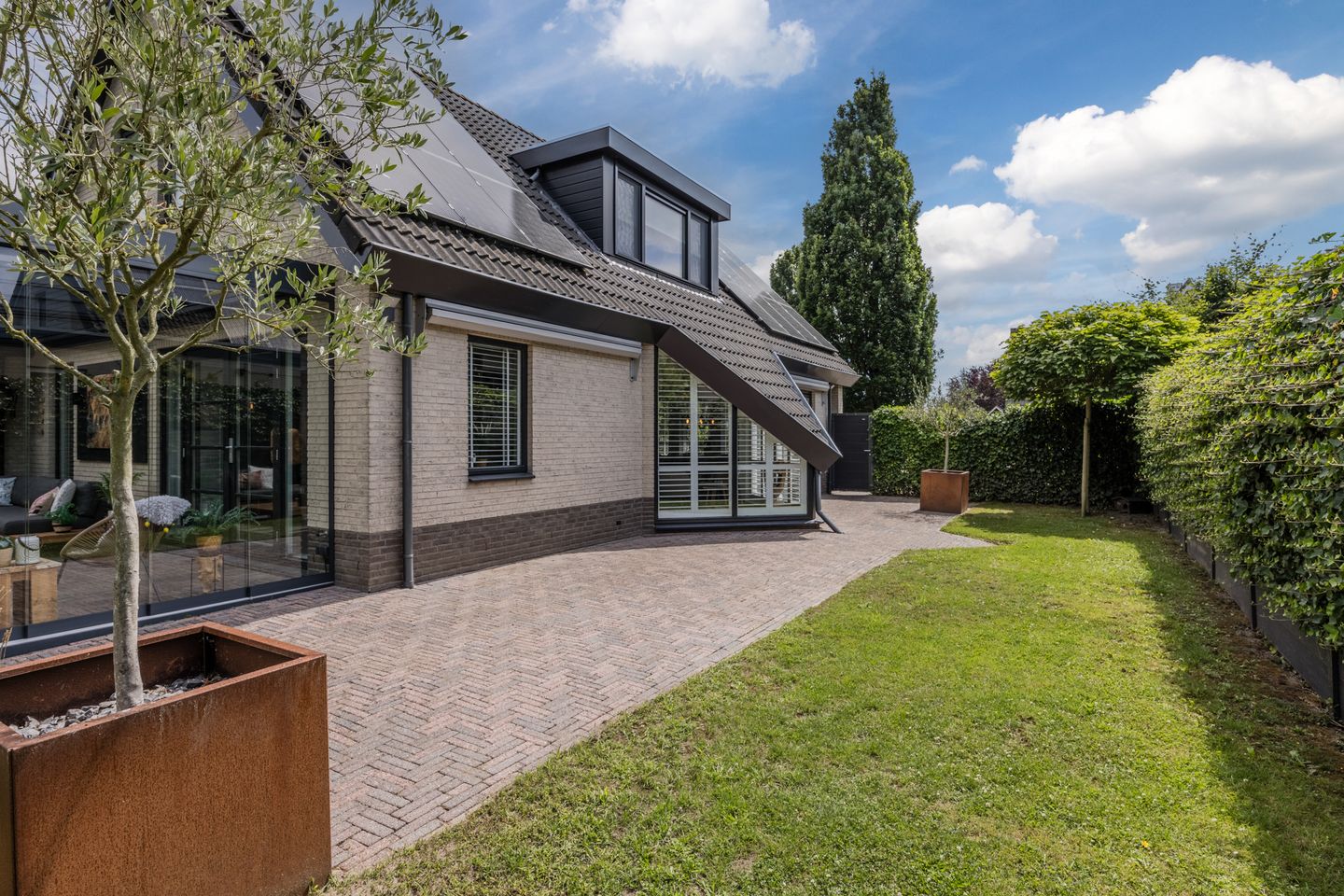 Foto 40 van Montanusstraat 10