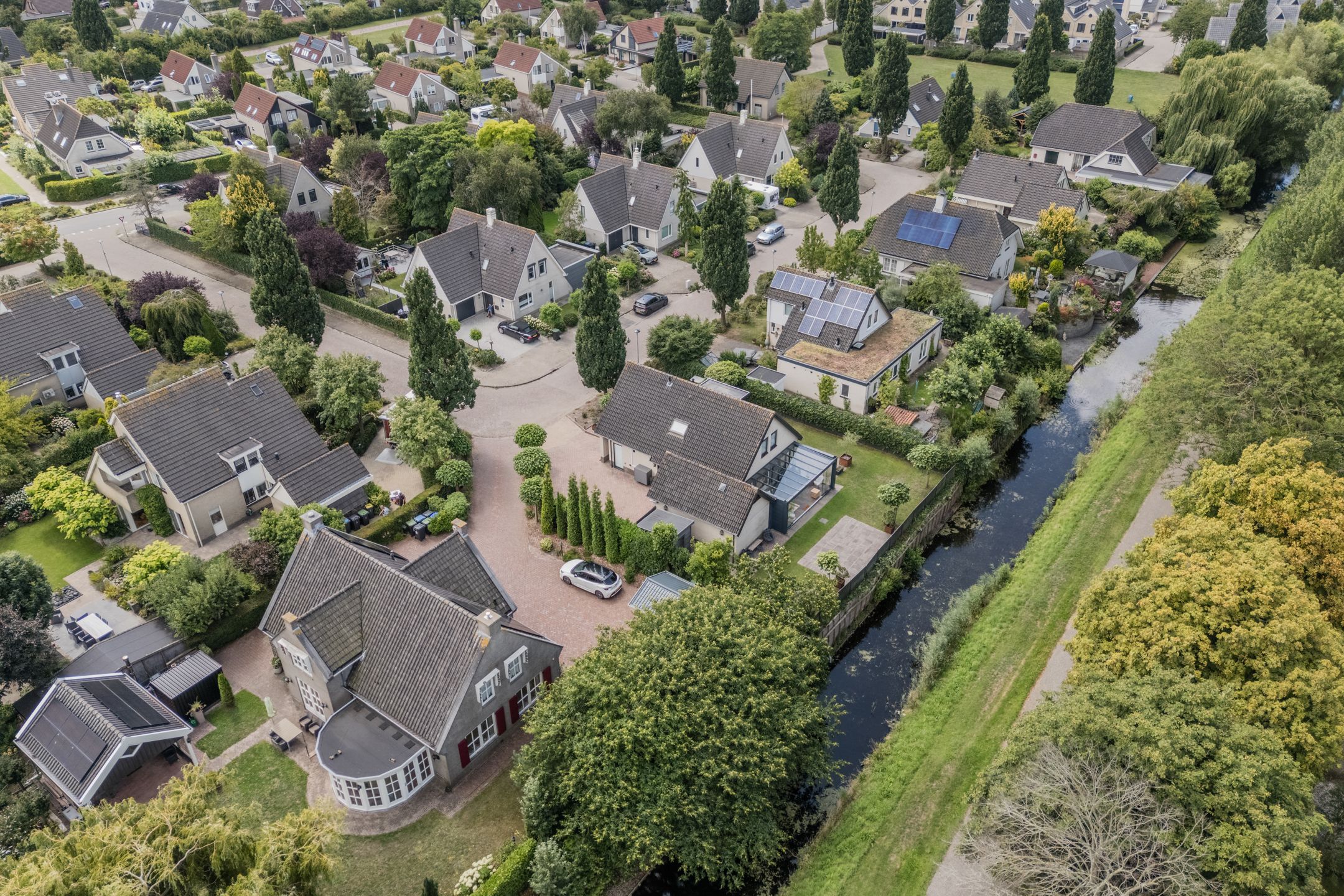 Foto 48 van Montanusstraat 10