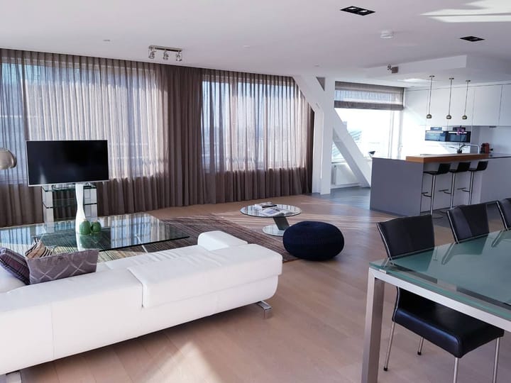 Foto 8 van Landverhuizersplein 132