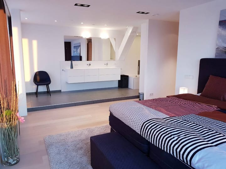 Foto 22 van Landverhuizersplein 132