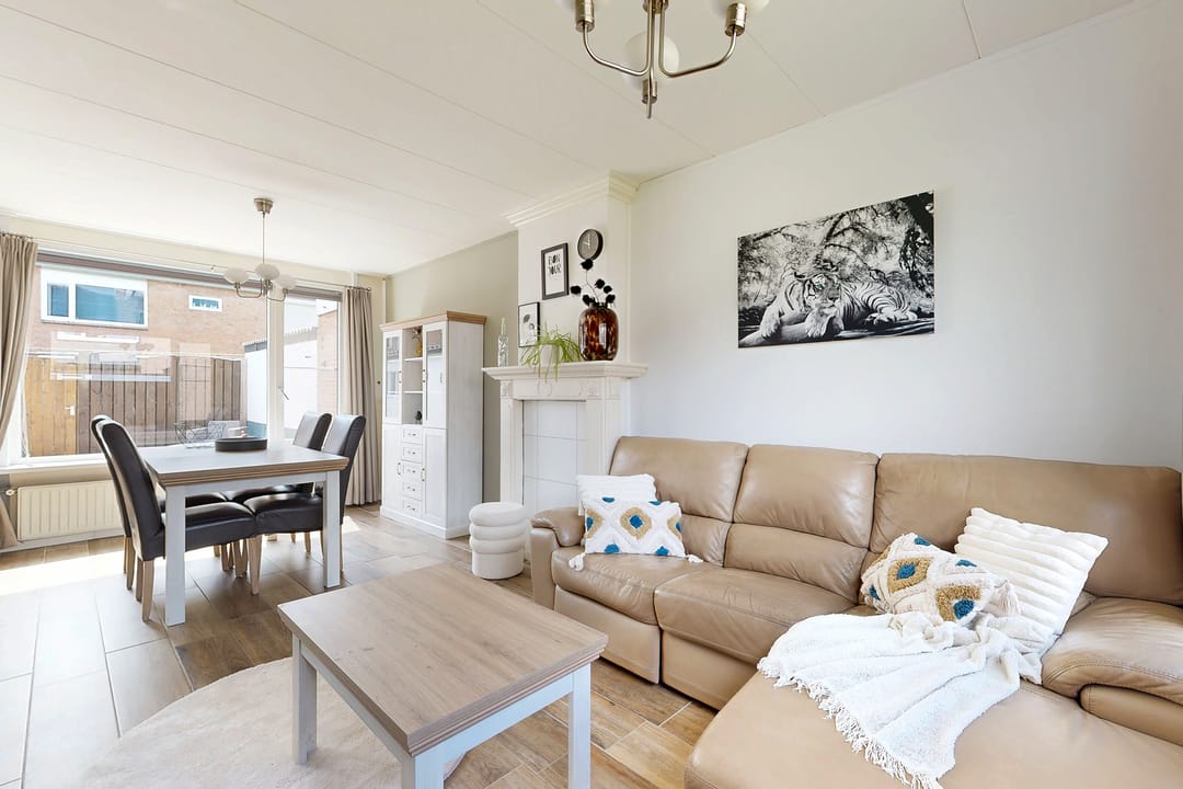 Photo 2 of Pieter de Hooghstraat 37