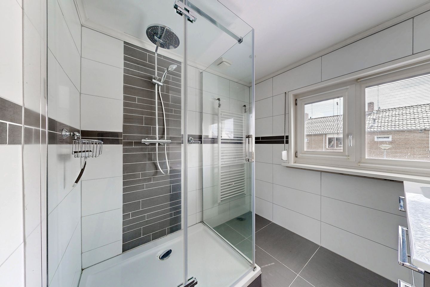 Photo 4 of Pieter de Hooghstraat 37