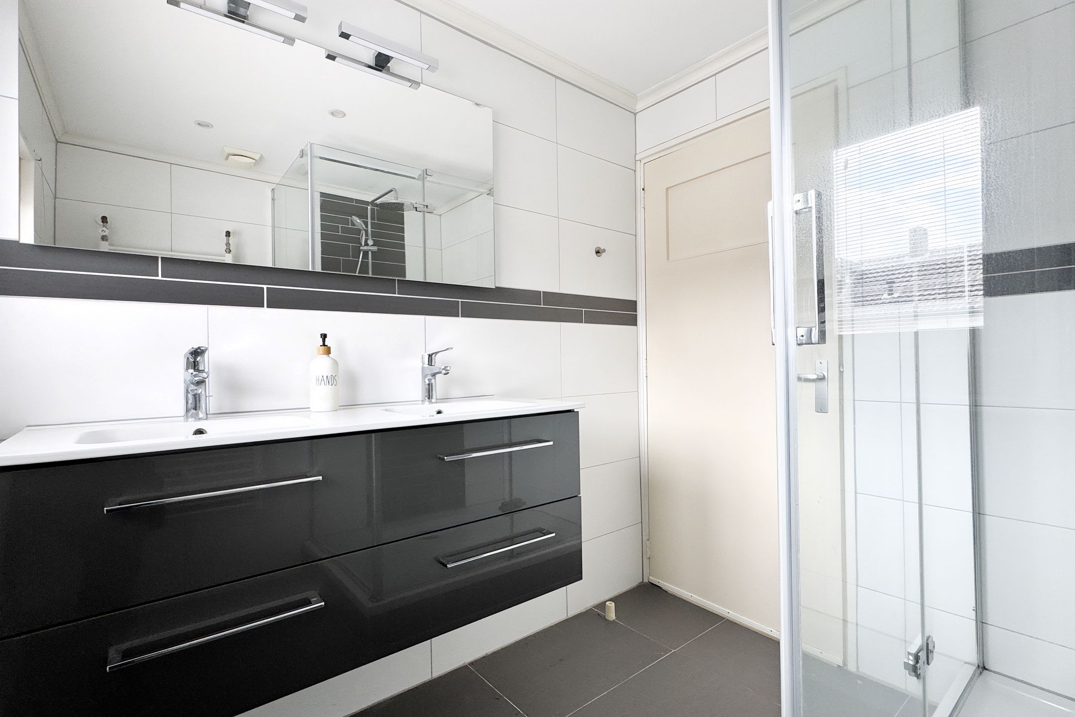 Photo 30 of Pieter de Hooghstraat 37