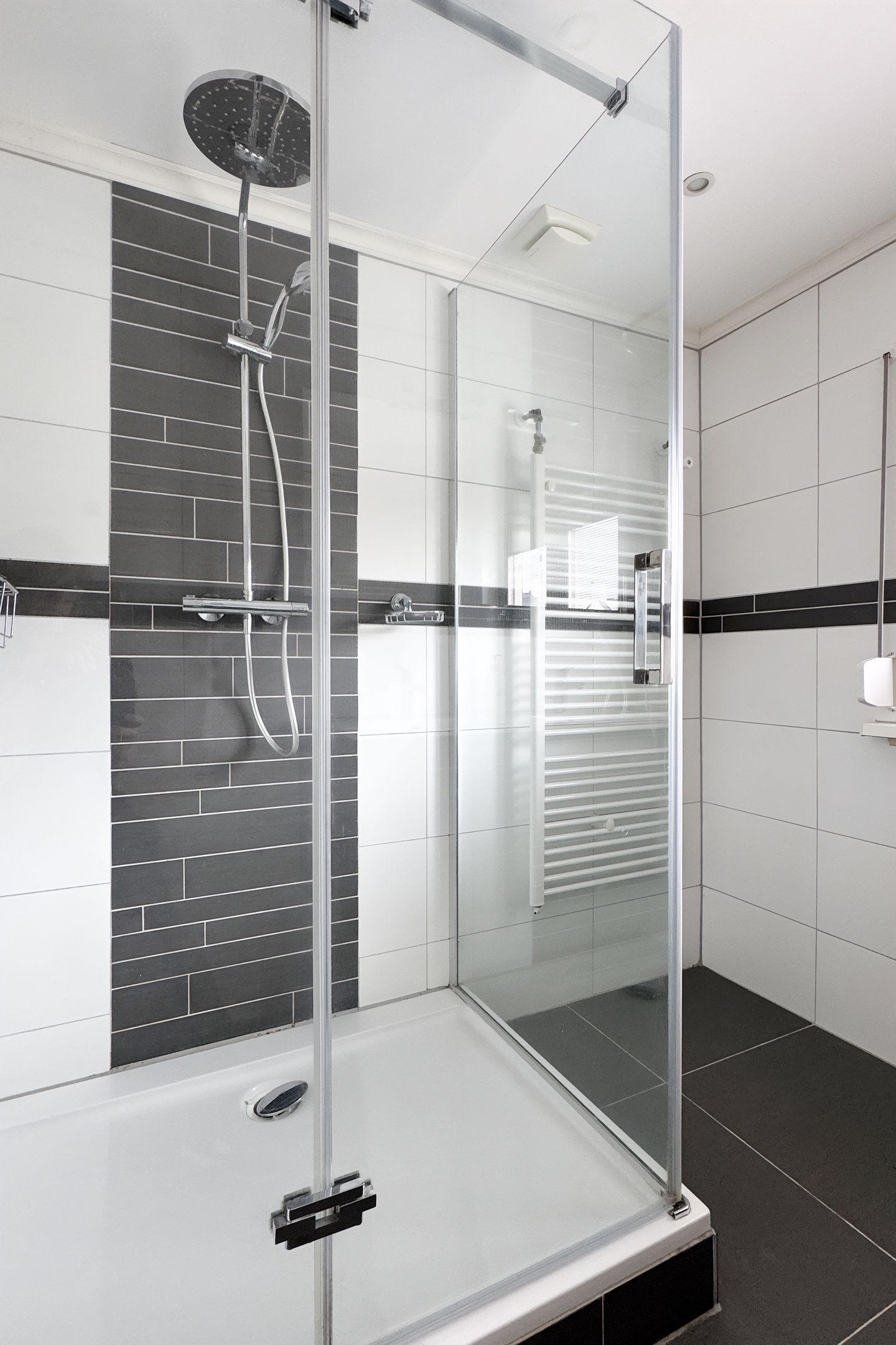 Photo 34 of Pieter de Hooghstraat 37