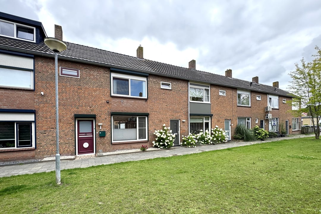 Photo 41 of Pieter de Hooghstraat 37